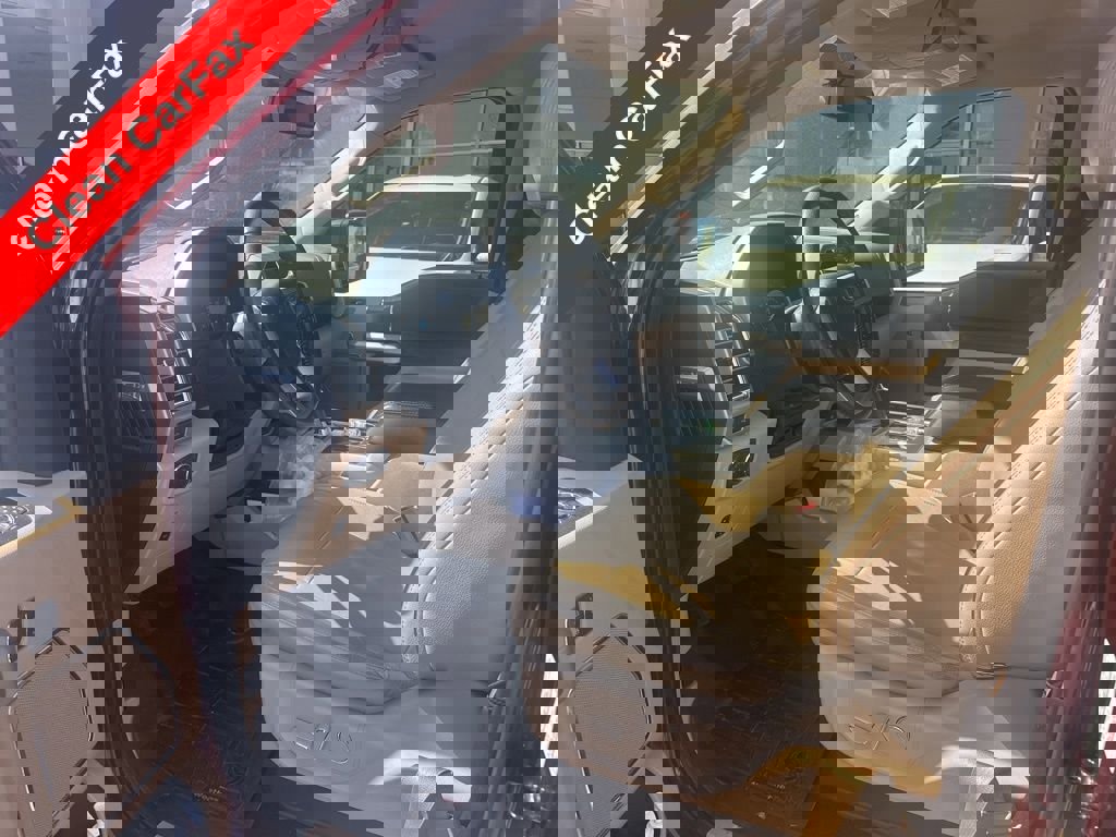 Used 2015 Ford F150 Lariat w/ Equipment Group 501A Mid image 4