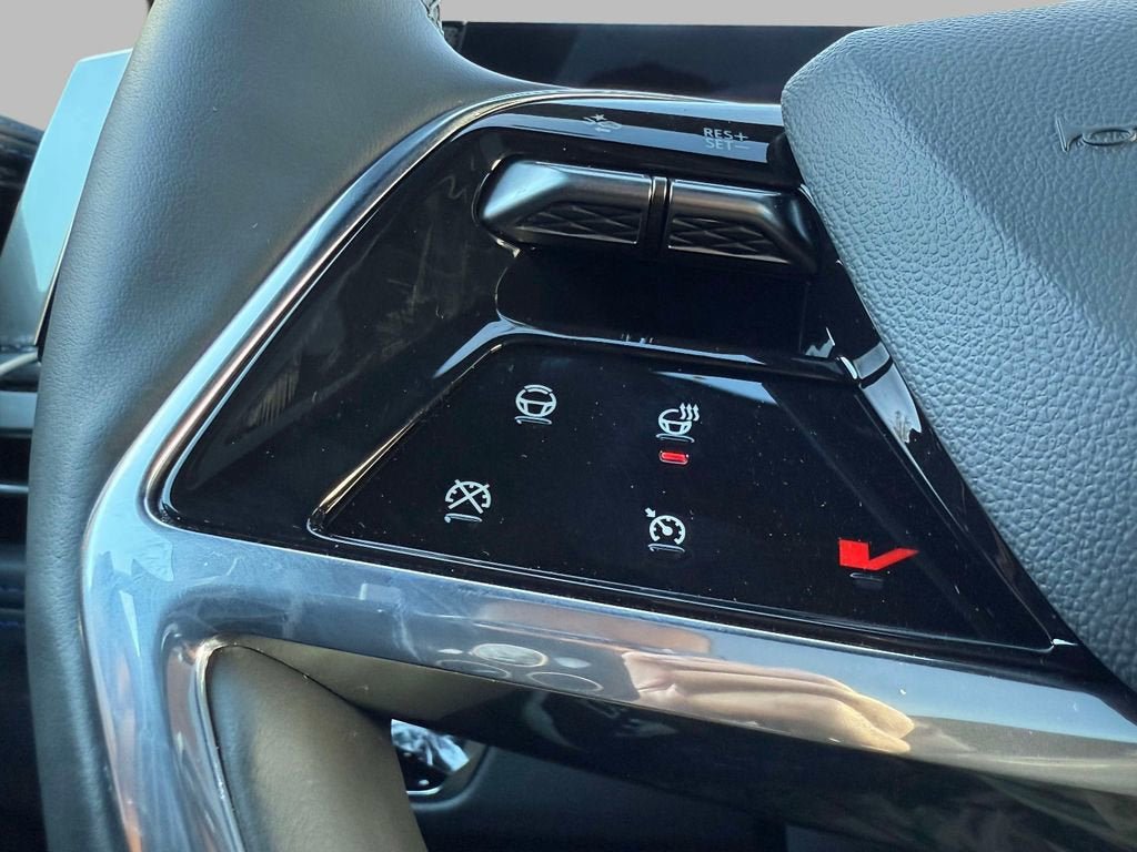 New 2025 Cadillac Escalade IQ Luxury 1 AWD/4WD image 18