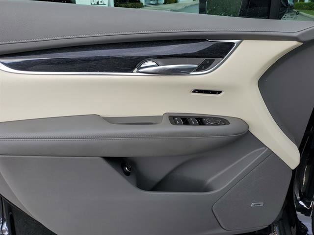 Used 2021 Cadillac XT6 Premium Luxury image 54