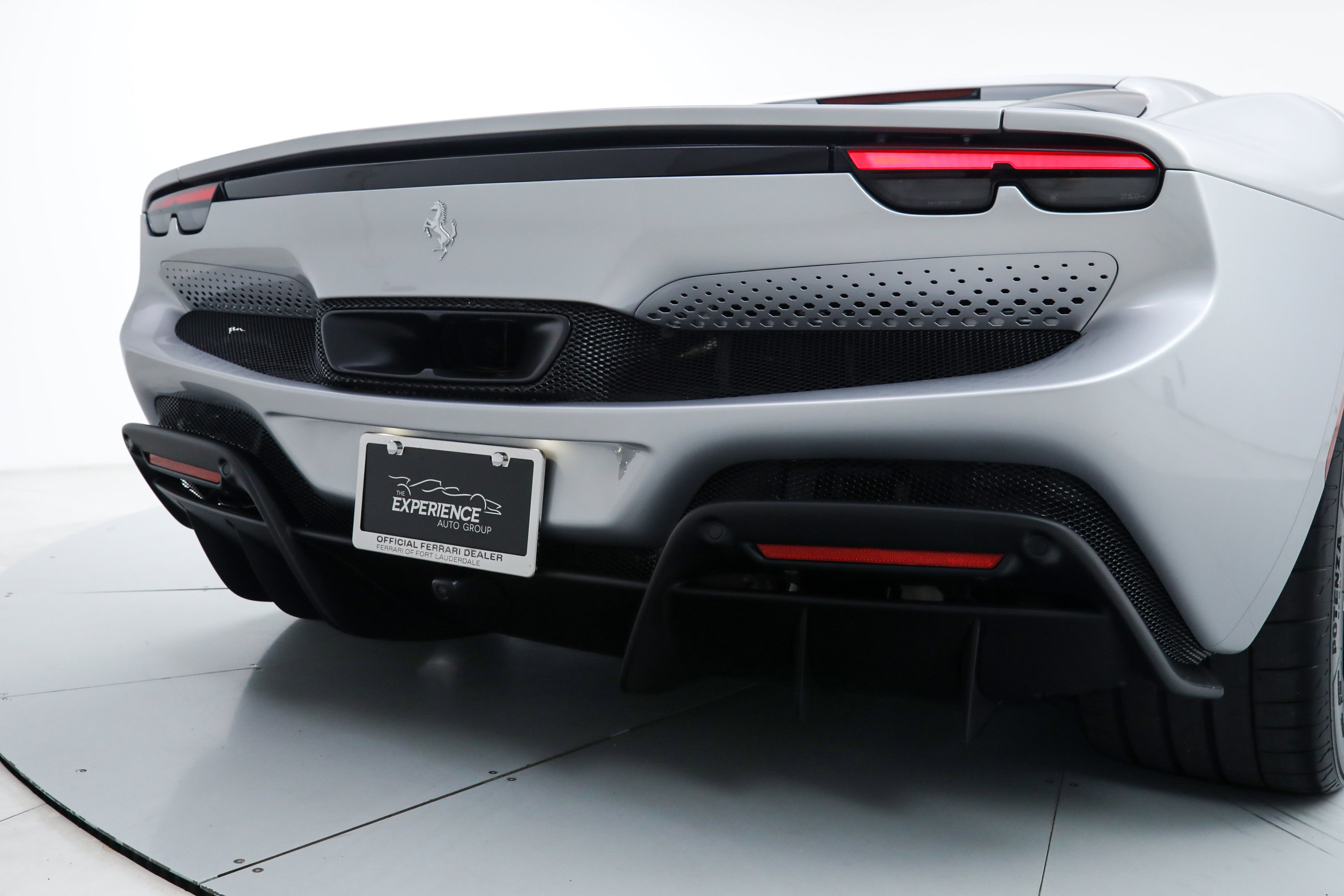 Certified 2026 Ferrari 296 GTS RWD image 19