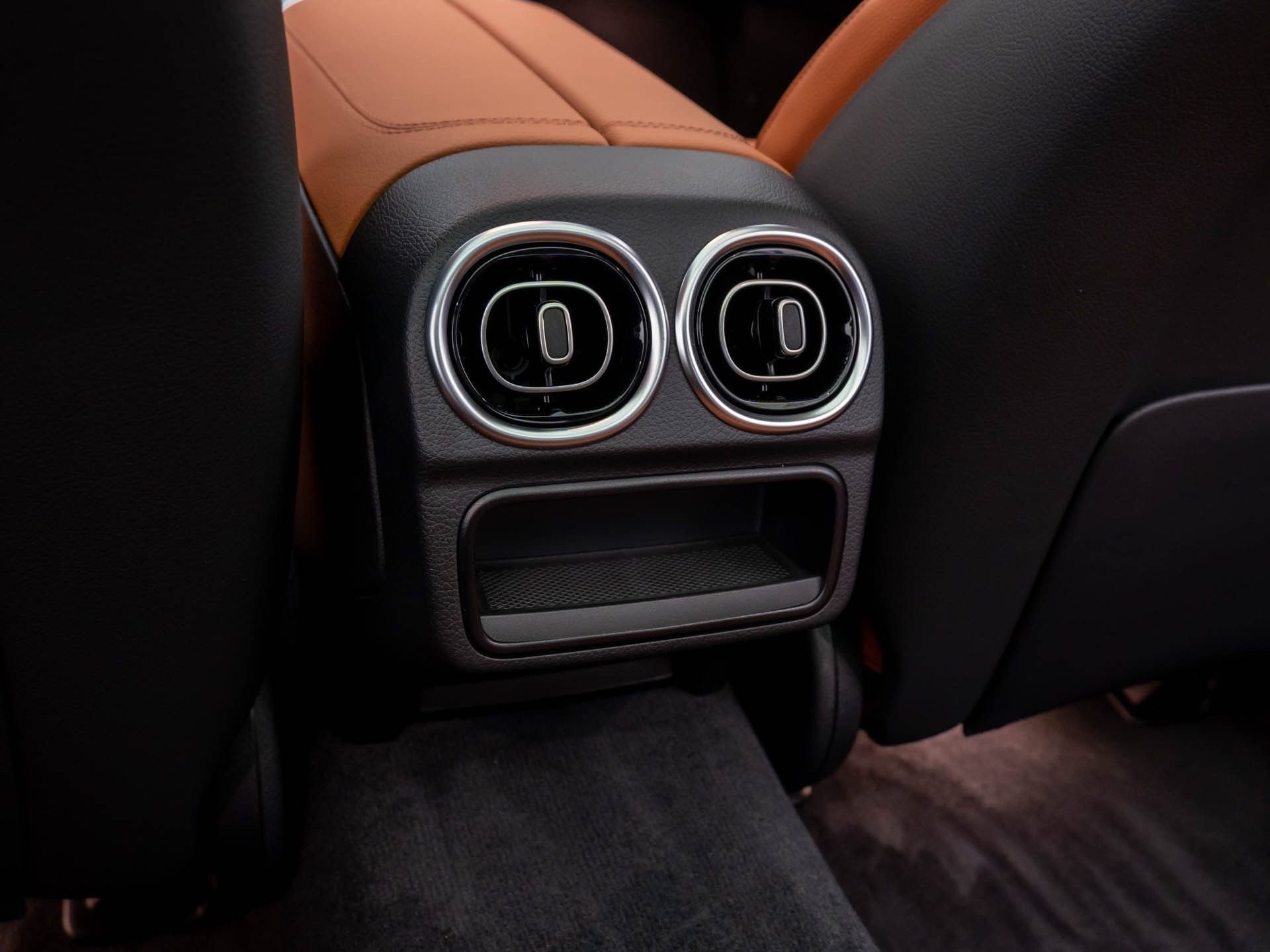 New 2026 Mercedes-Benz C 300 4MATIC Sedan image 21