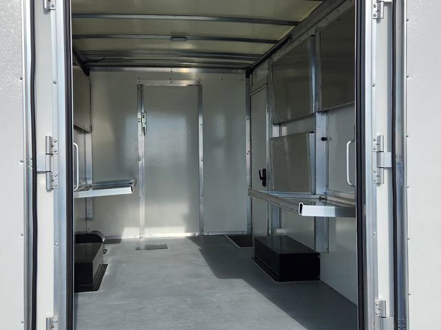 New 2025 Chevrolet Express 3500 Work Van w/ Power Convenience Package image 29