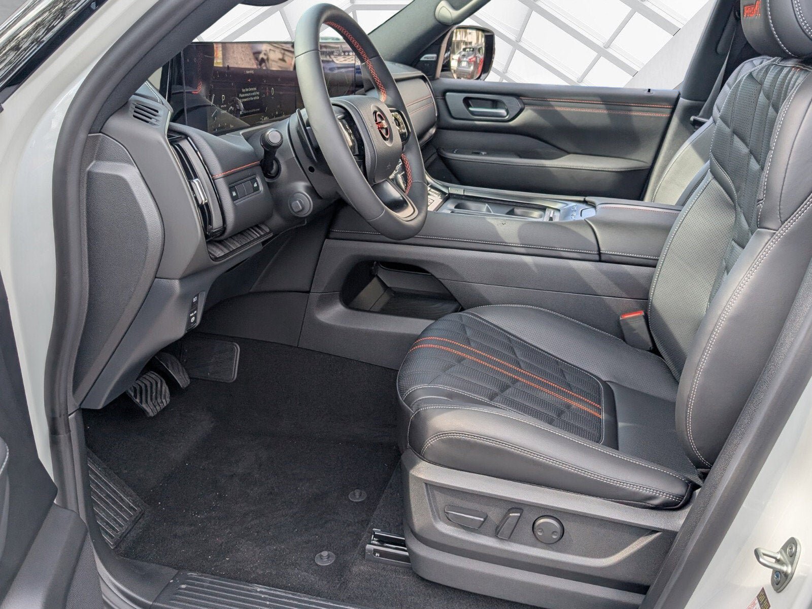 New 2026 Nissan Armada PRO-4X w/ Captain's Chari Seat Package AWD/4WD image 5