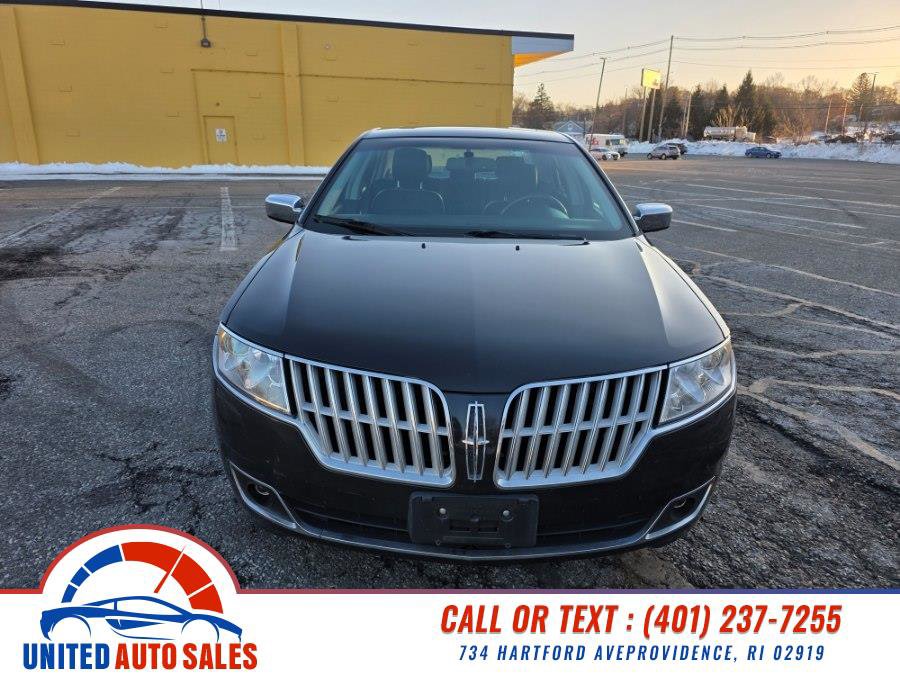 Used 2011 Lincoln MKZ image 8