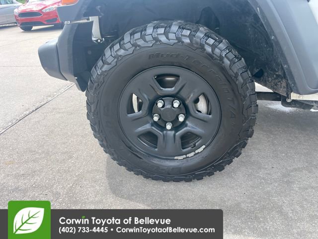 Used 2018 Jeep Wrangler Unlimited Sport AWD/4WD image 26