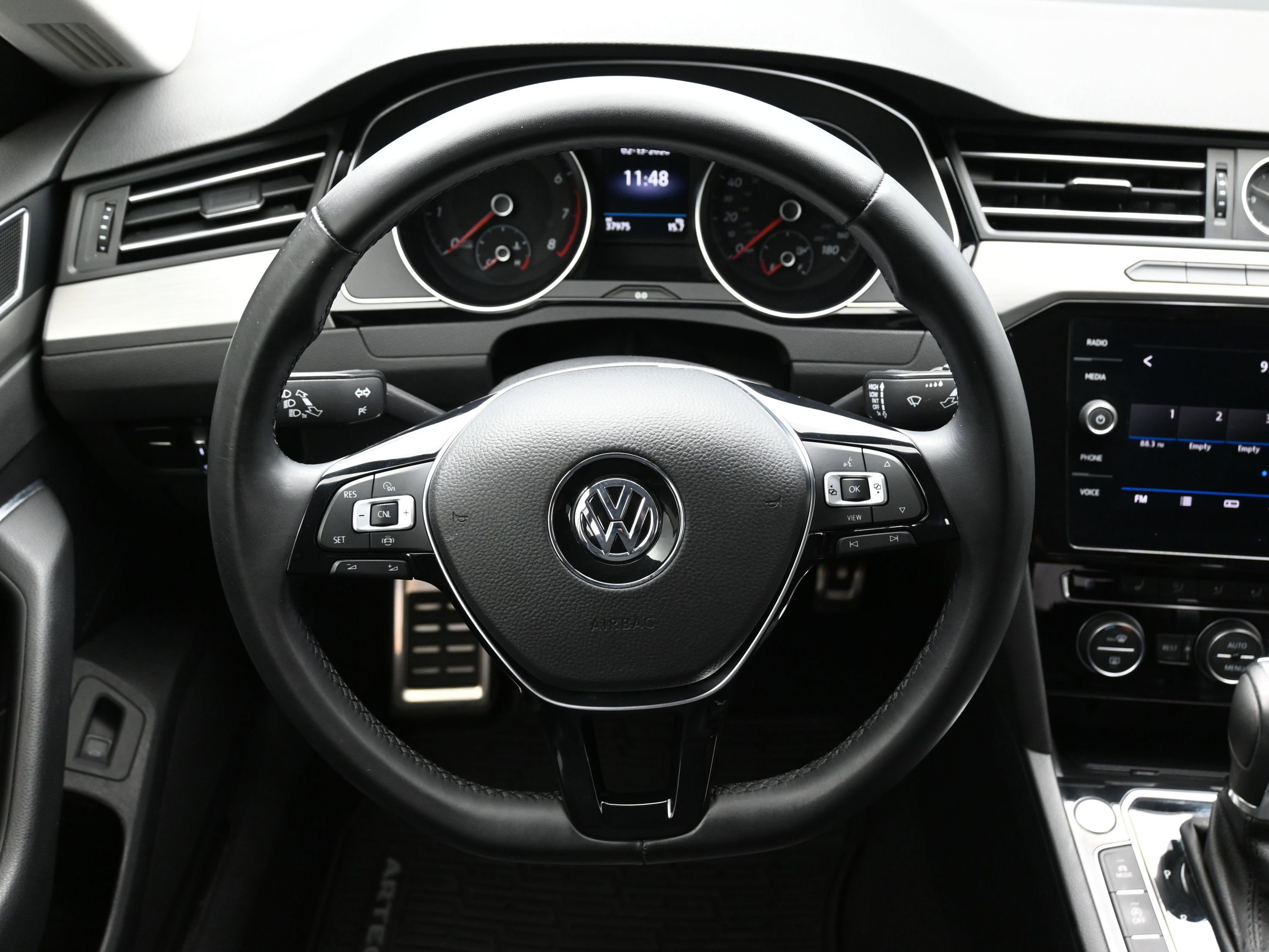 Used 2019 Volkswagen Arteon SE image 15