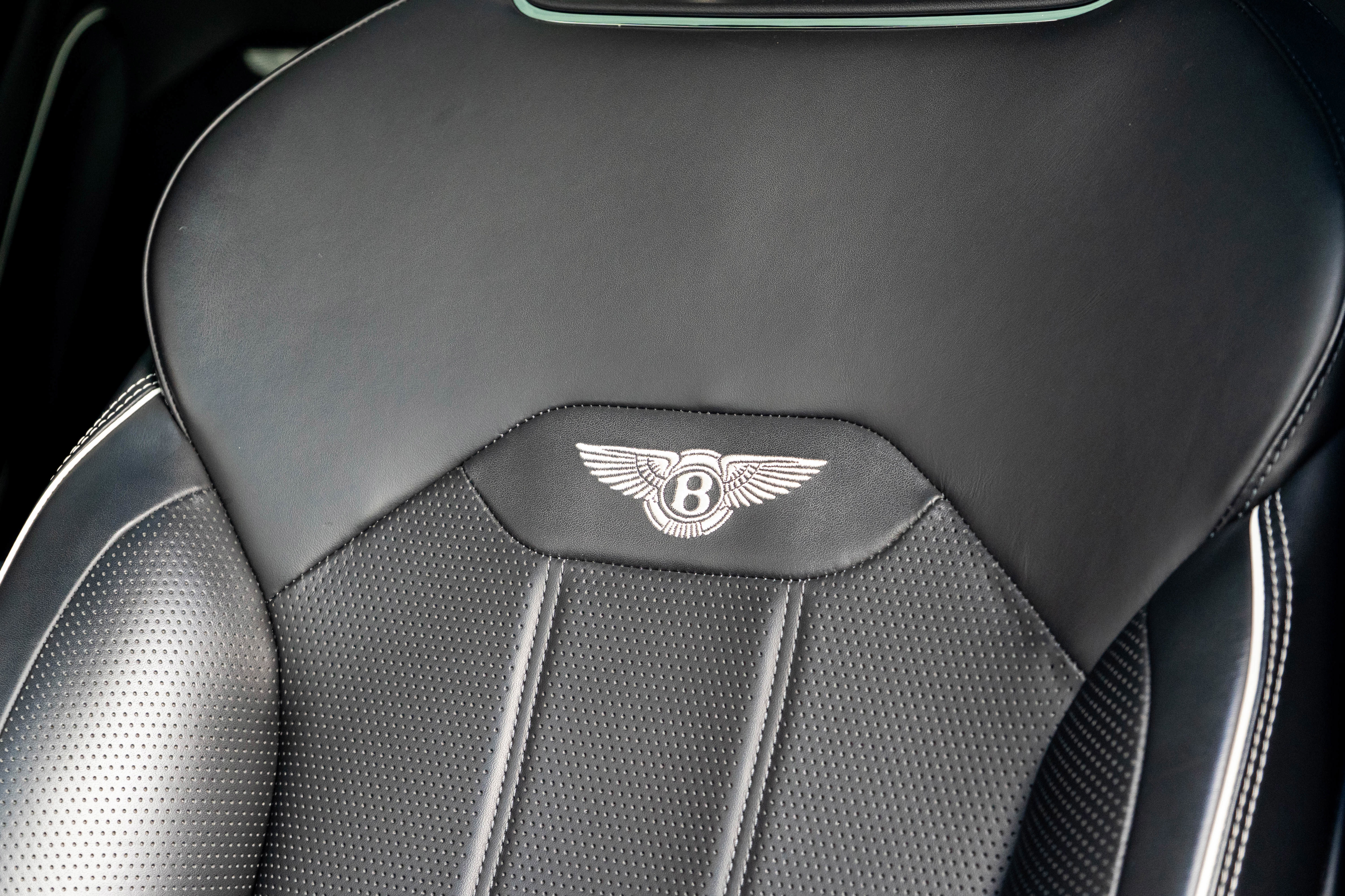 Used 2022 Bentley Bentayga image 10