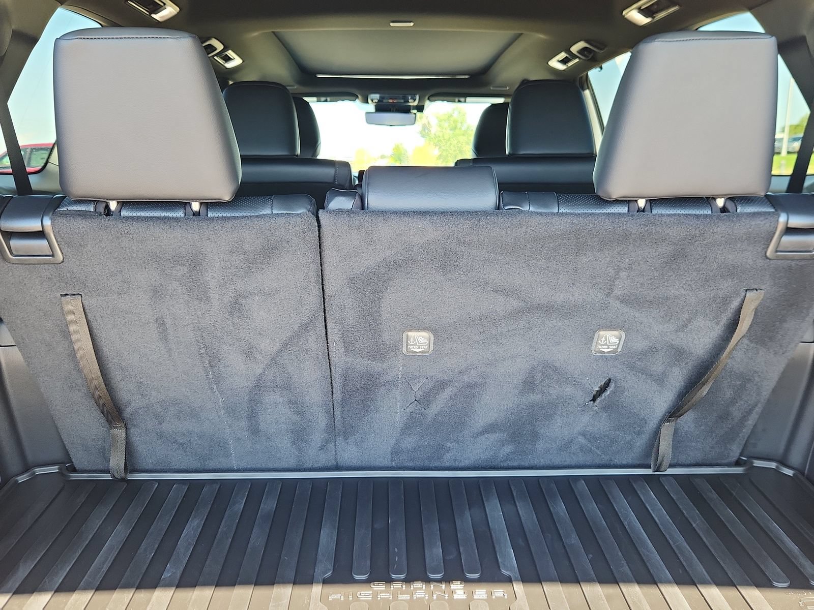 Used 2024 Toyota Grand Highlander AWD Hybrid image 15