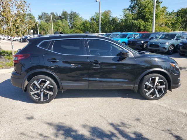 Used 2021 Nissan Rogue Sport SL image 4