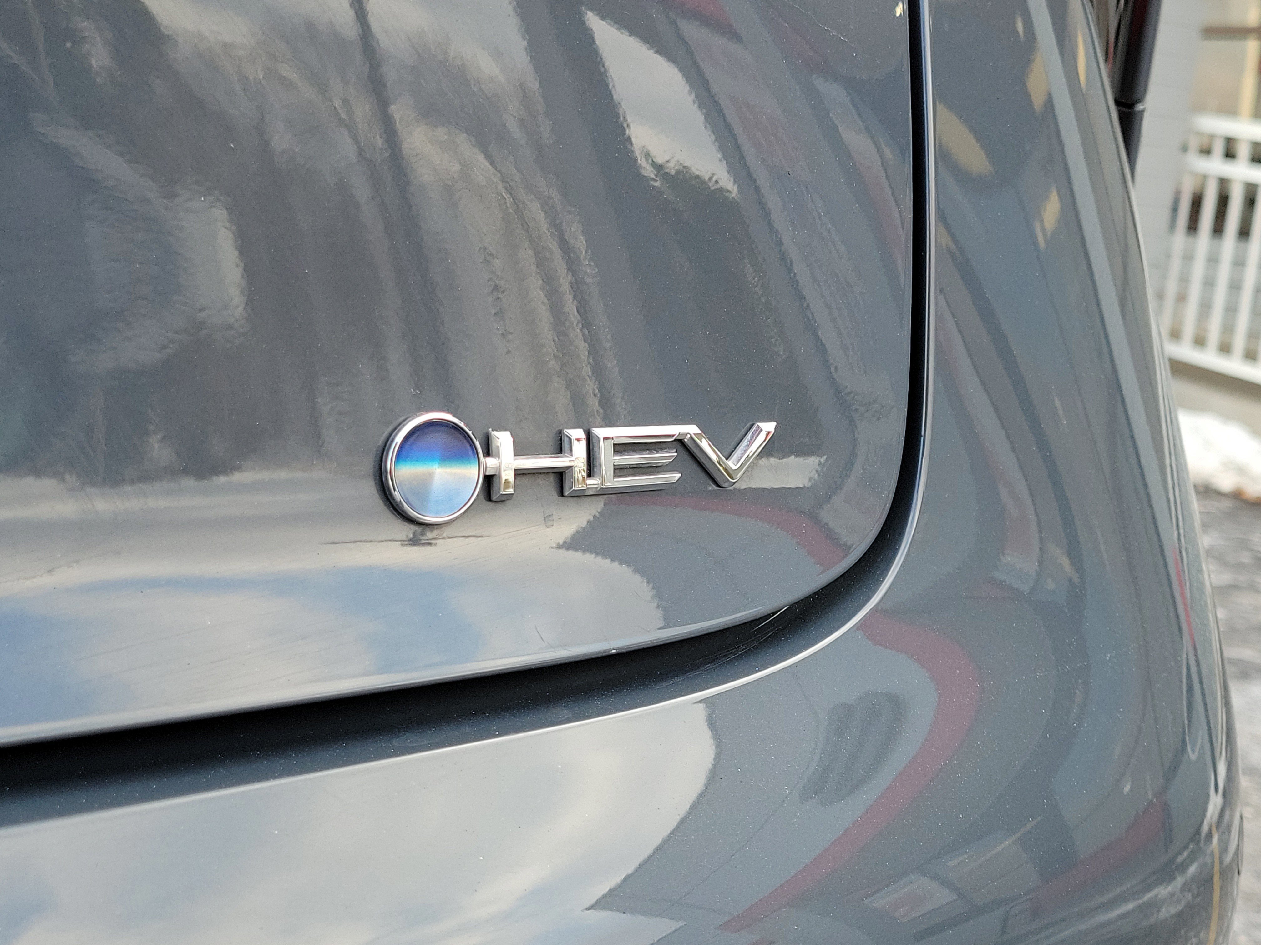 Used 2024 Toyota Prius XLE image 7