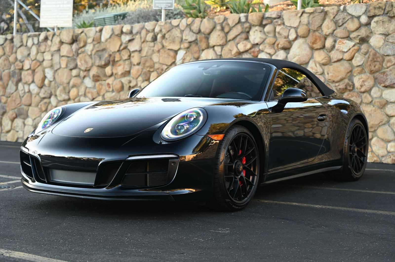 Used 2018 Porsche 911 Carrera 4 GTS AWD/4WD image 4