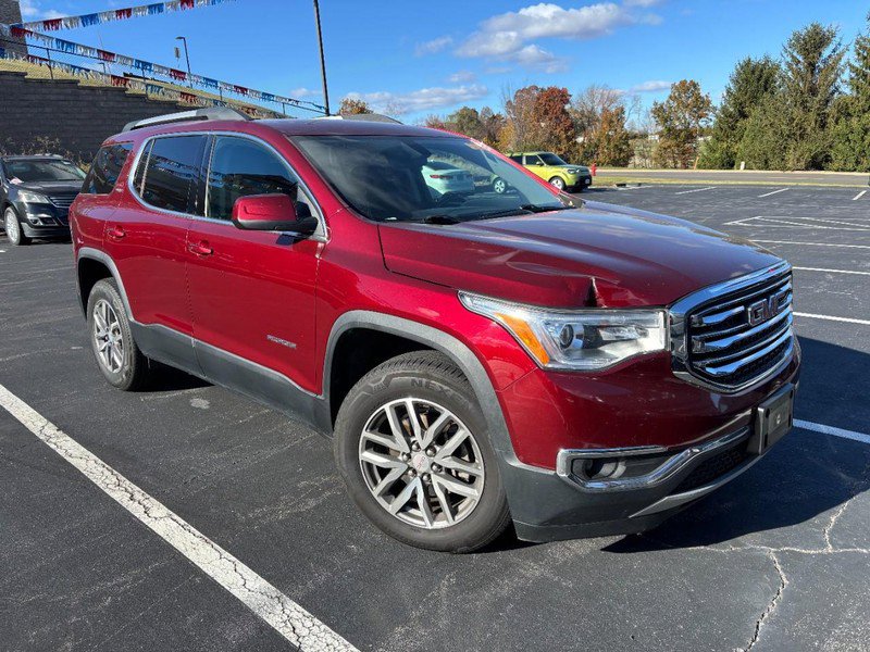 Used 2018 GMC Acadia SLE image 2