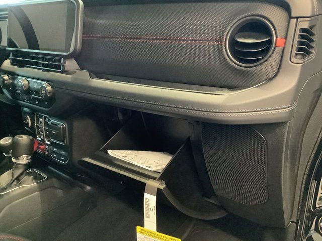 New 2026 Jeep Wrangler Unlimited Rubicon image 38