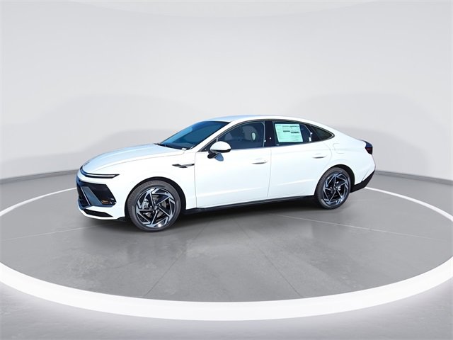 New 2026 Hyundai Sonata SEL video 4