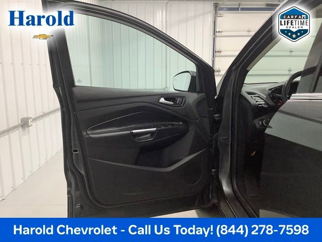 Used 2018 Ford Escape SEL w/ Canadian Touring Package image 14