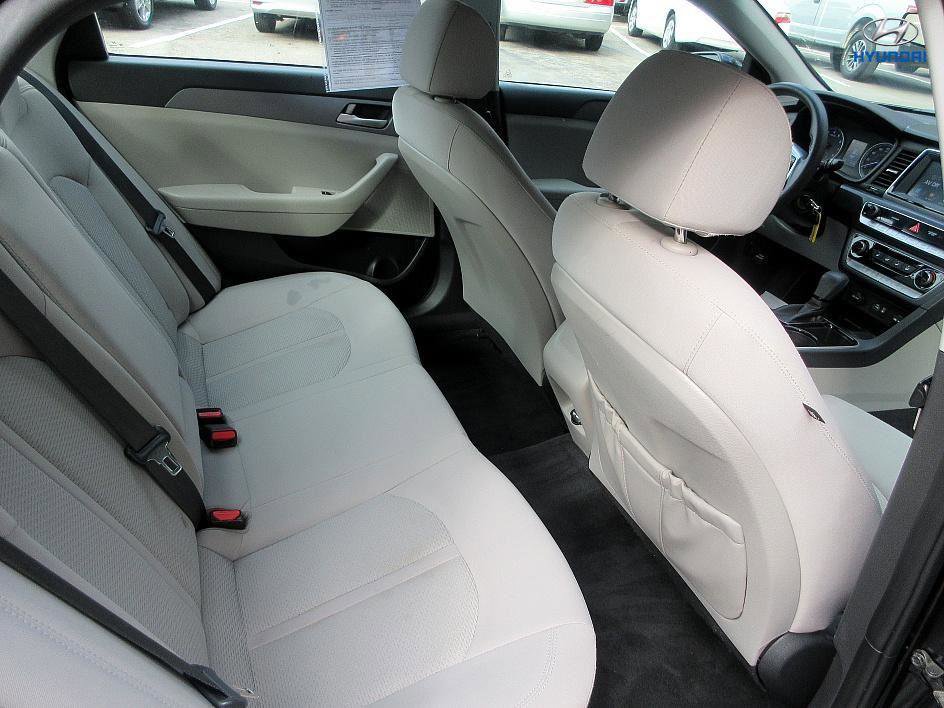 Used 2018 Hyundai Sonata SE image 24