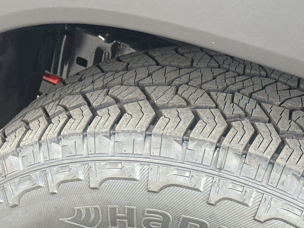 New 2026 Nissan Frontier PRO-4X image 10