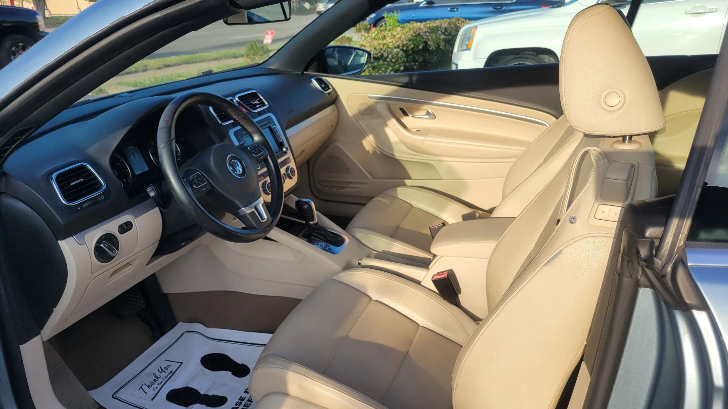 Used 2013 Volkswagen Eos Komfort FWD image 12
