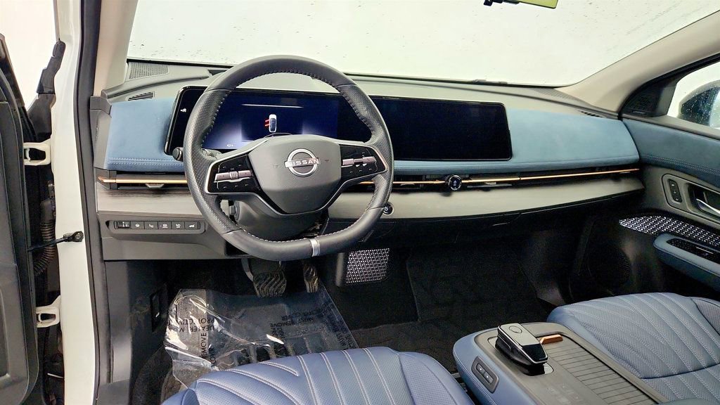 Used 2023 Nissan Ariya image 13
