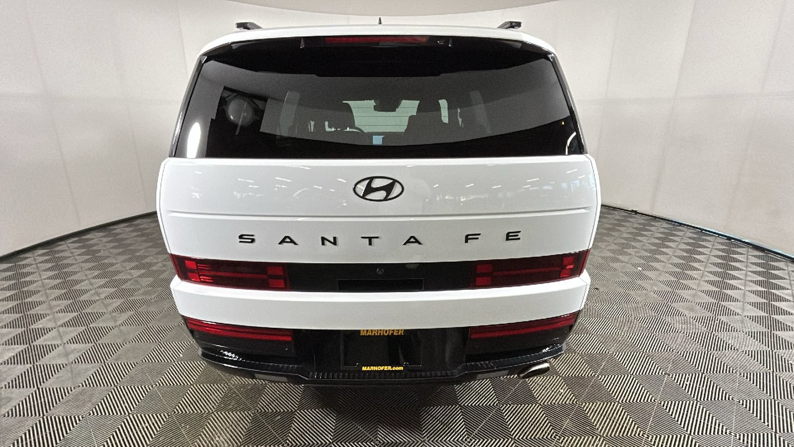 Certified 2025 Hyundai Santa Fe Calligraphy FWD image 4