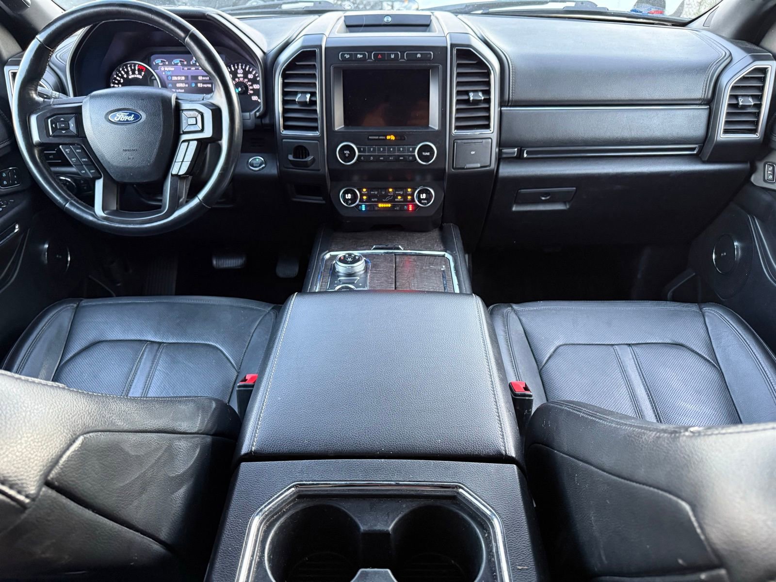 Used 2020 Ford Expedition Max Limited AWD/4WD image 2
