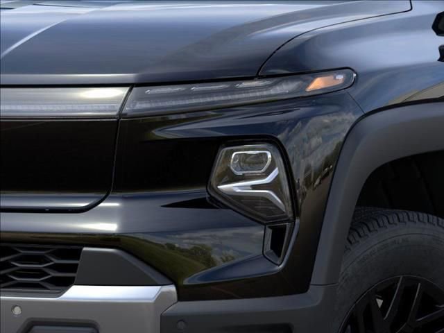 New 2026 Chevrolet Silverado EV LT w/ Plus Package AWD/4WD image 10
