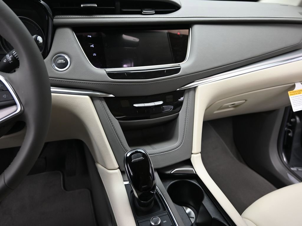 New 2026 Cadillac XT5 Premium Luxury w/ Driver Assist Package FWD image 12