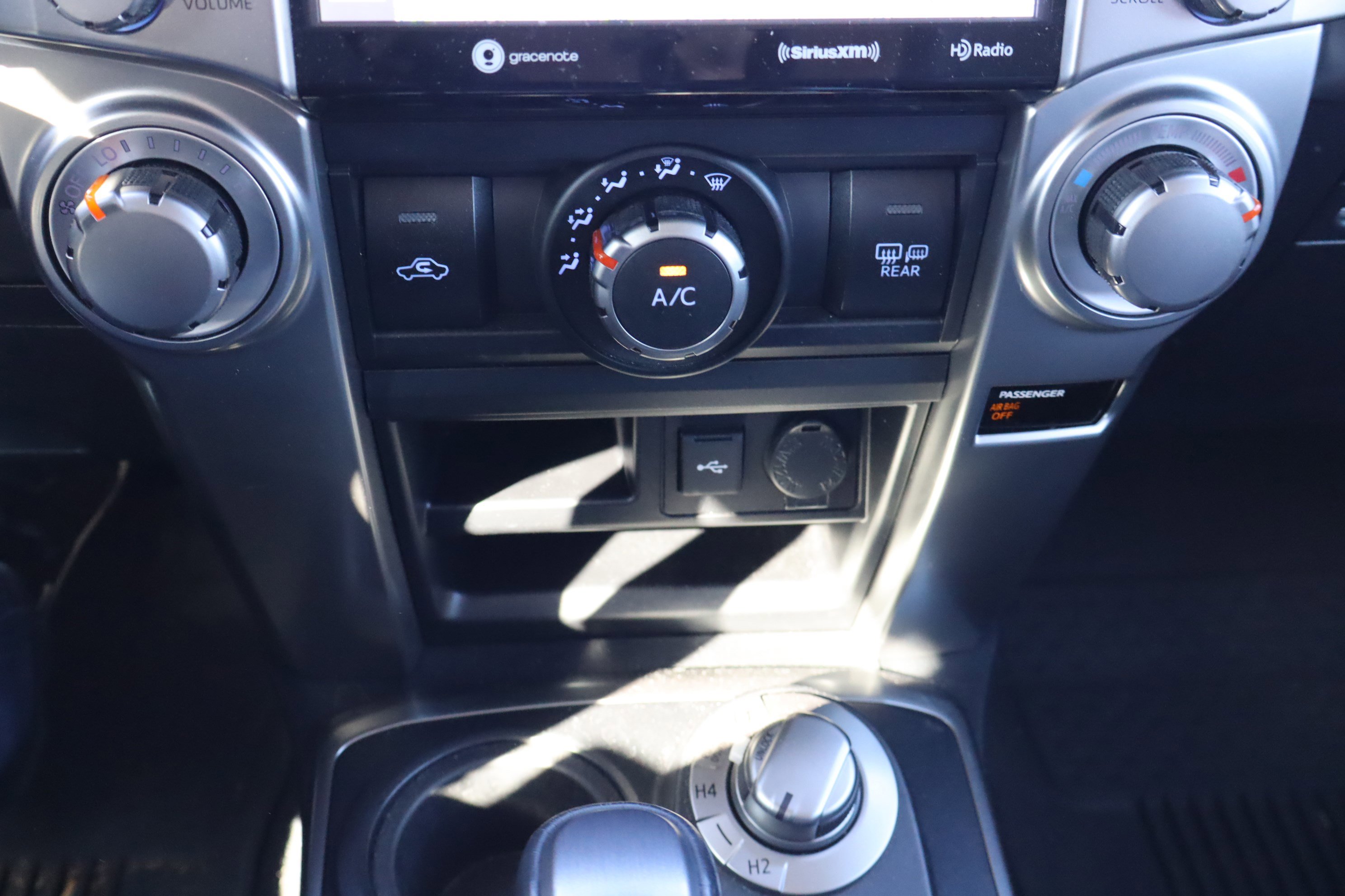 Used 2022 Toyota 4Runner SR5 Premium image 28