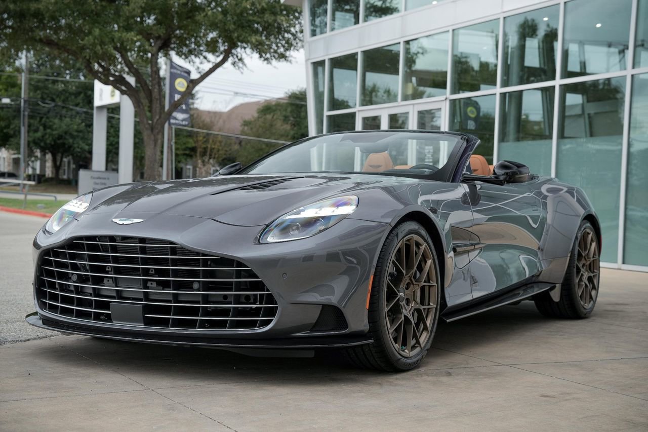 New 2026 Aston Martin Vanquish Convertible RWD image 6