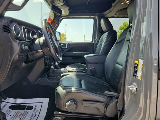 Used 2022 Jeep Wrangler Unlimited Sahara AWD/4WD image 15