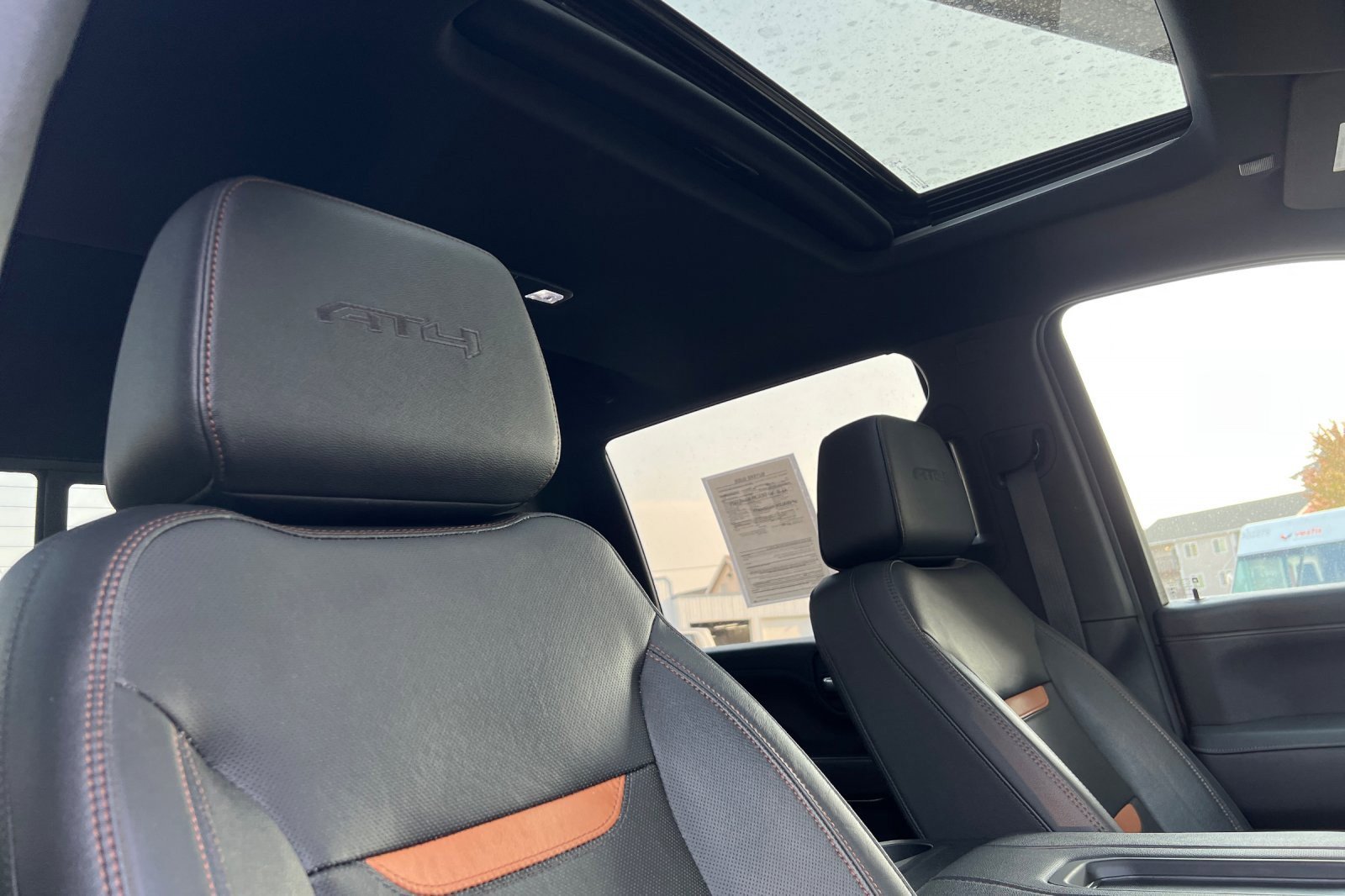 Used 2021 GMC Sierra 2500 AT4 w/ AT4 Preferred Package image 13