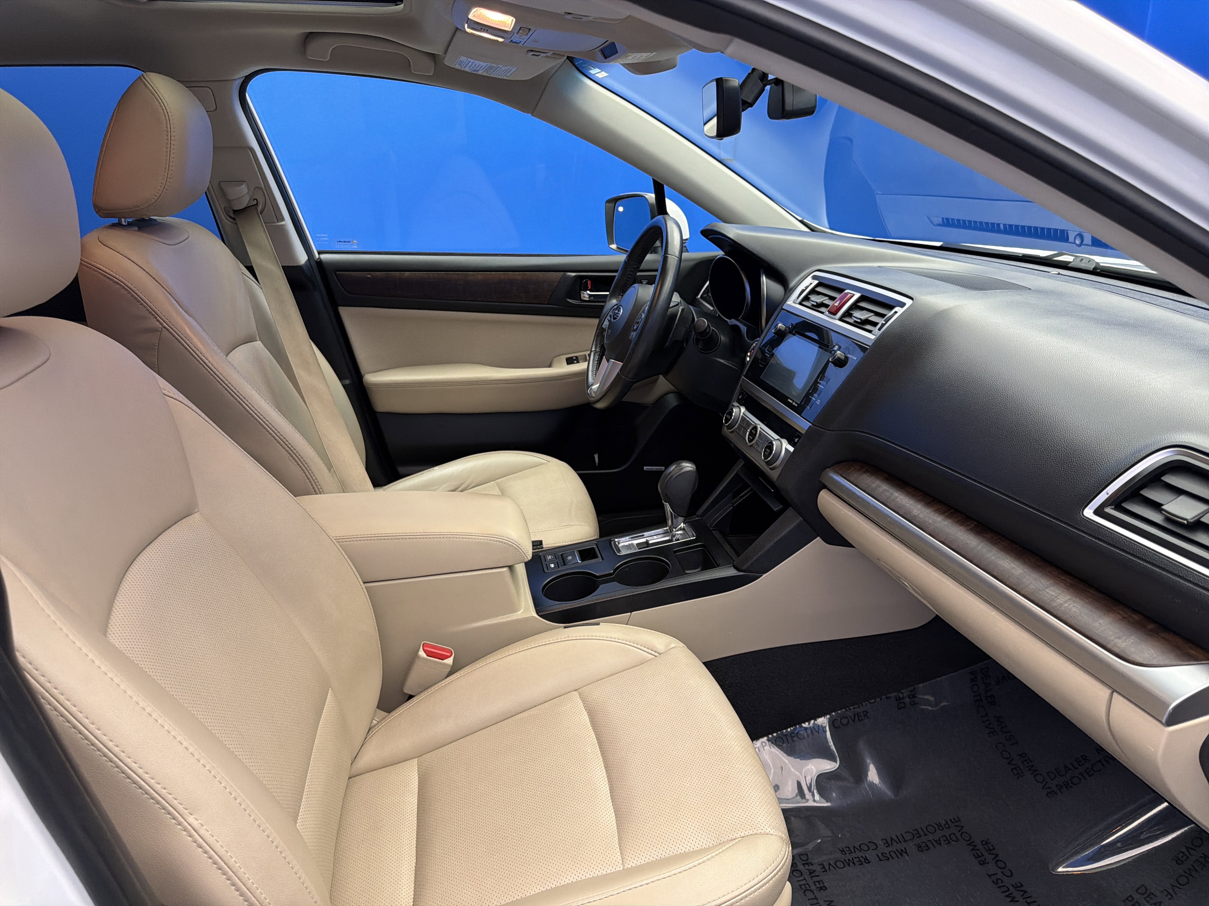 Used 2017 Subaru Outback 3.6R Limited image 25