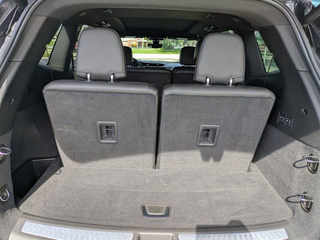 Used 2023 Cadillac XT6 Sport w/ Technology Package image 16