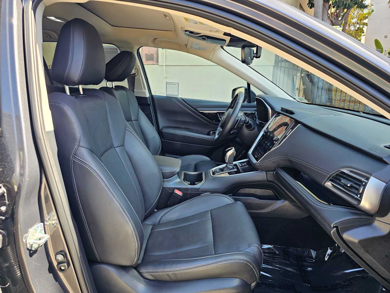 Certified 2024 Subaru Outback Limited AWD/4WD image 10