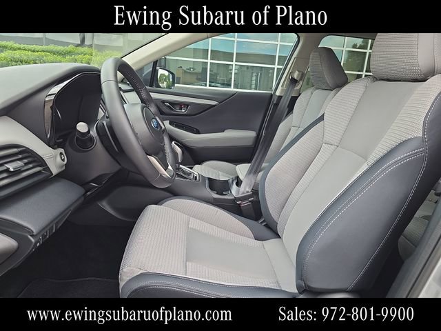 Used 2025 Subaru Outback Premium image 9