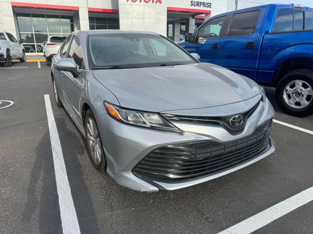 Used 2019 Toyota Camry LE w/ Carpet Mat Package FWD image 3