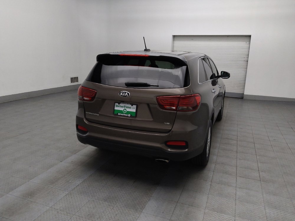 Used 2019 Kia Sorento LX image 7