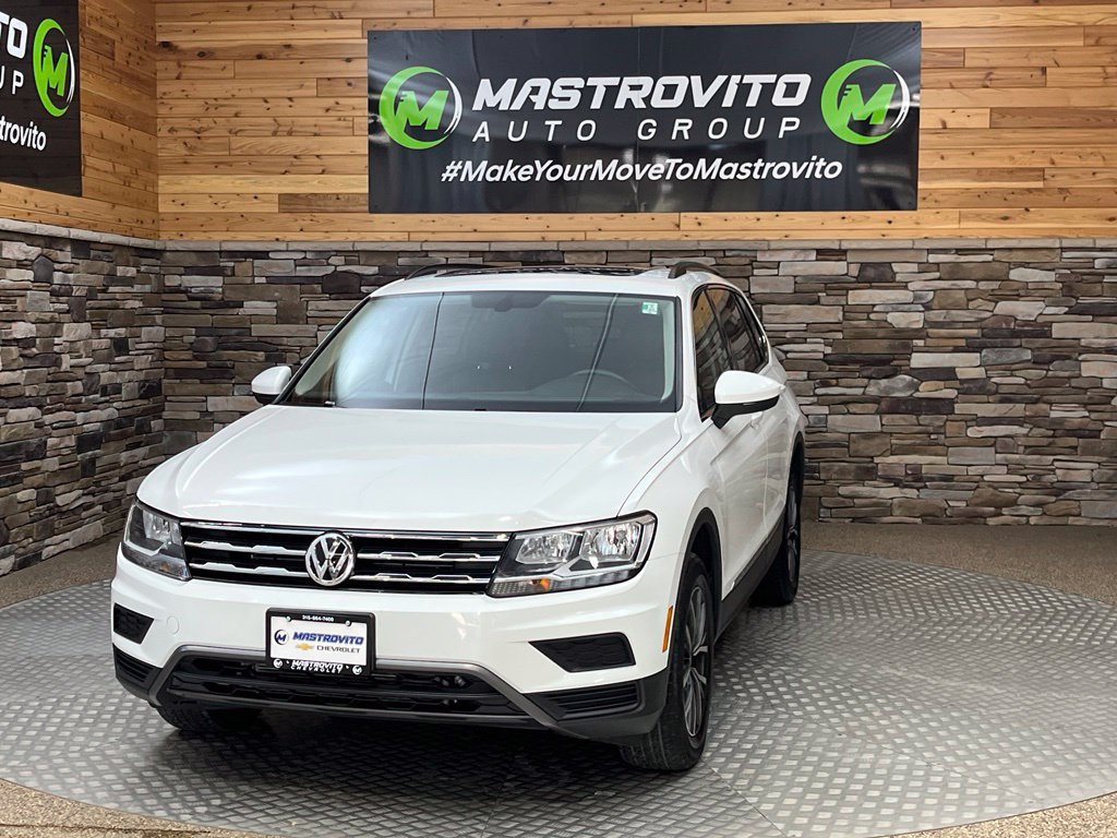 Used 2020 Volkswagen Tiguan SE w/ Panoramic Sunroof Package AWD/4WD image 7