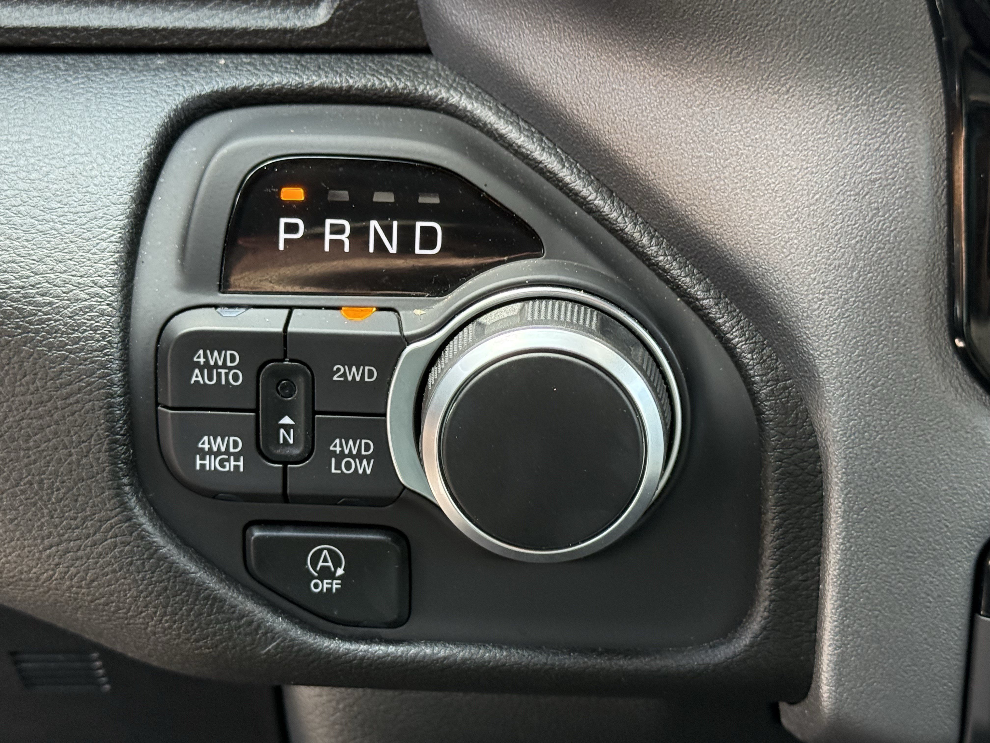 Used 2025 RAM 1500 Big Horn AWD/4WD image 25
