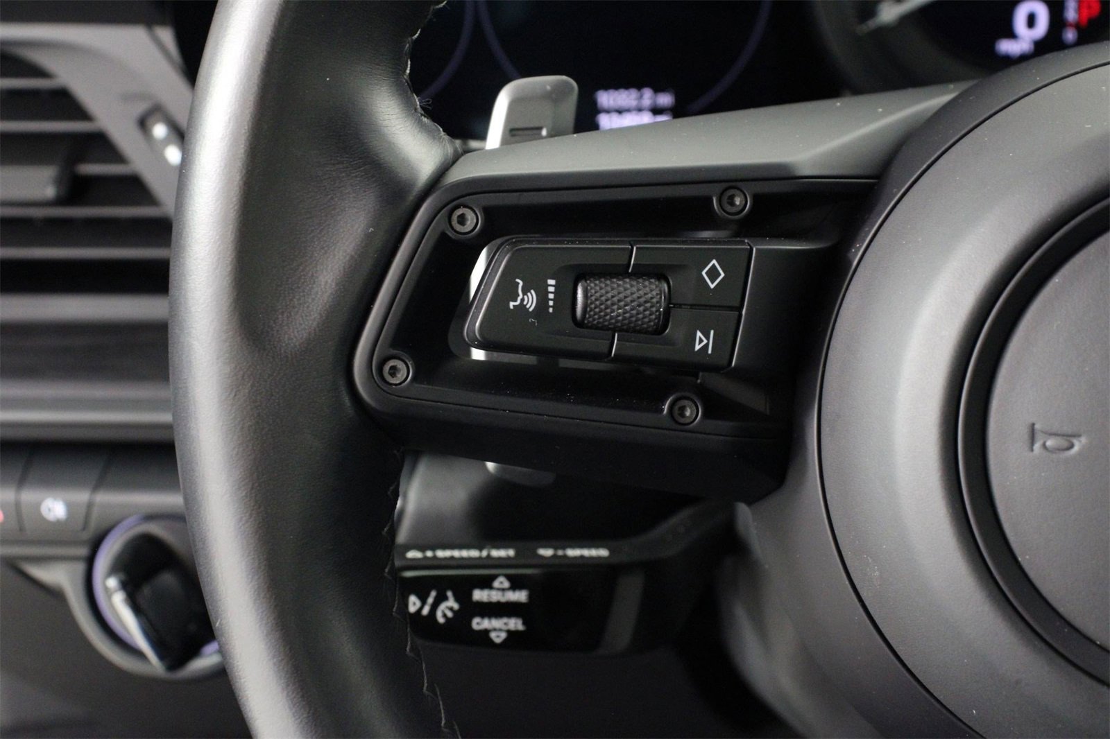 Used 2022 Porsche 911 Targa 4 GTS image 14