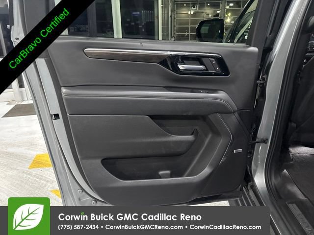 Certified 2025 Chevrolet Suburban Premier AWD/4WD image 33