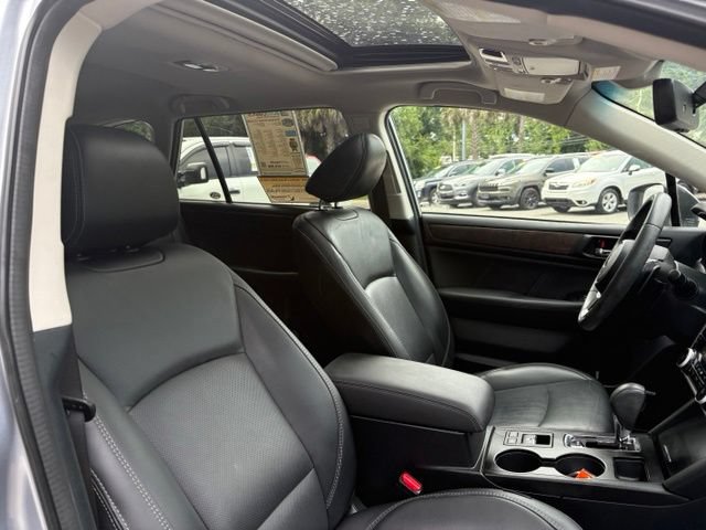 Used 2019 Subaru Outback 2.5i Limited AWD/4WD image 32