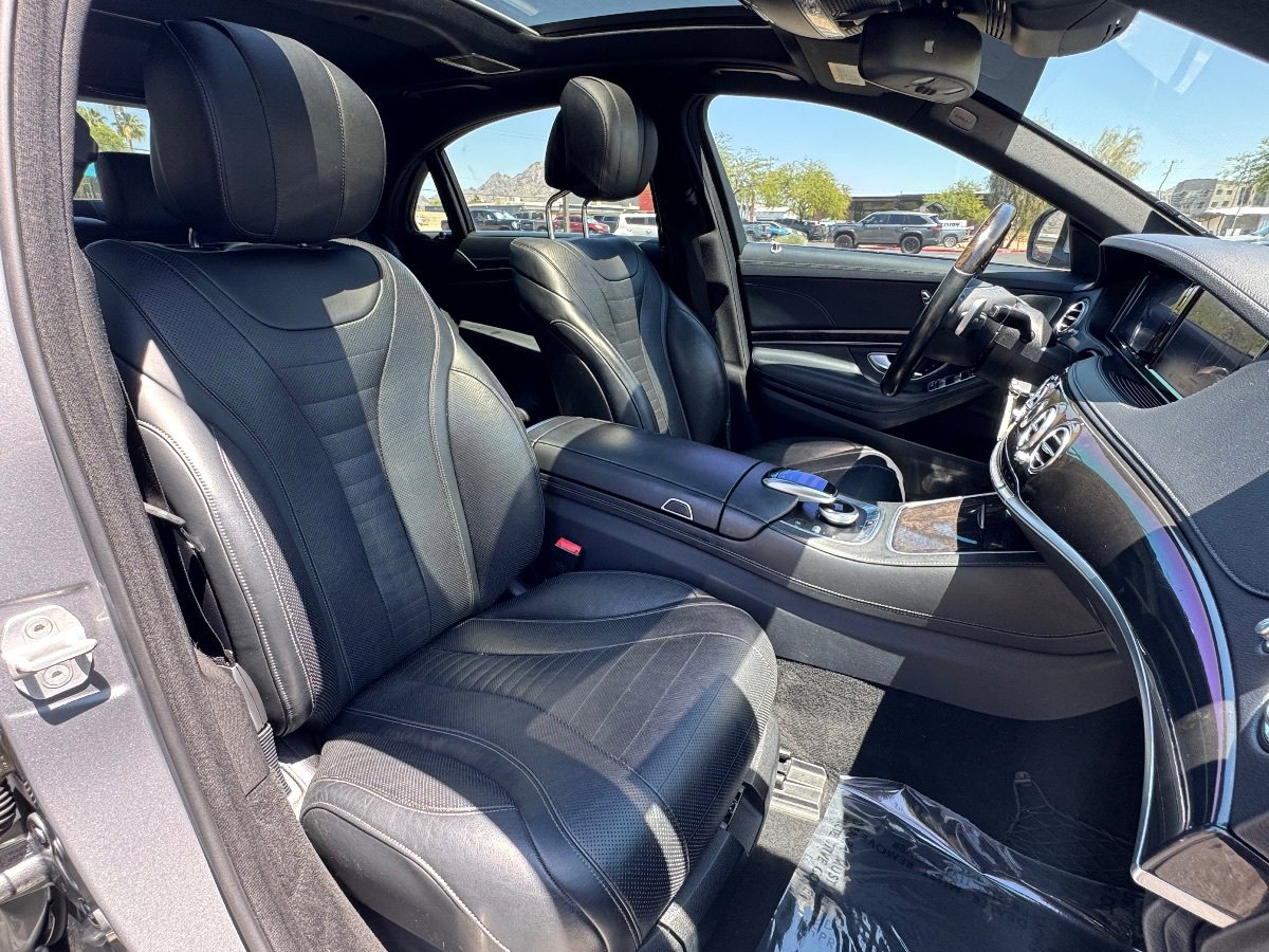 Used 2015 Mercedes-Benz S 550 Sedan w/ Sport Package image 12