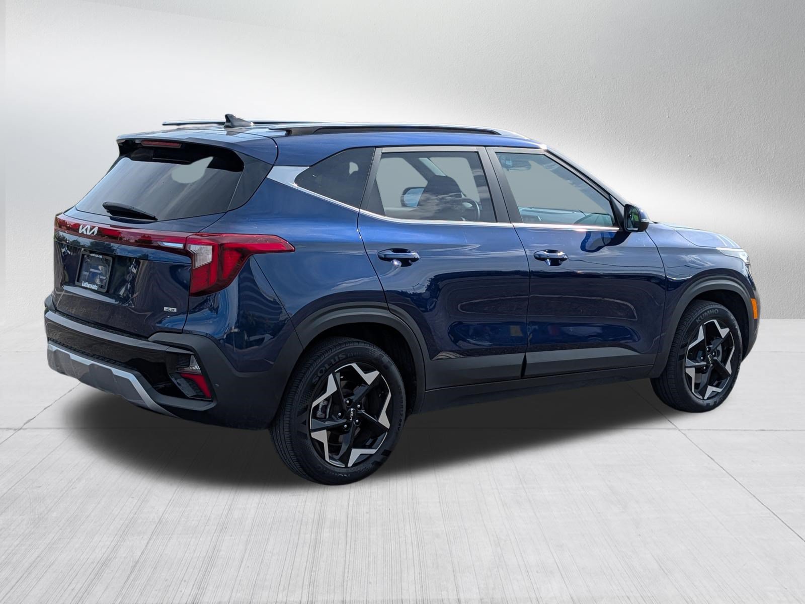 Certified 2024 Kia Seltos EX AWD/4WD image 7
