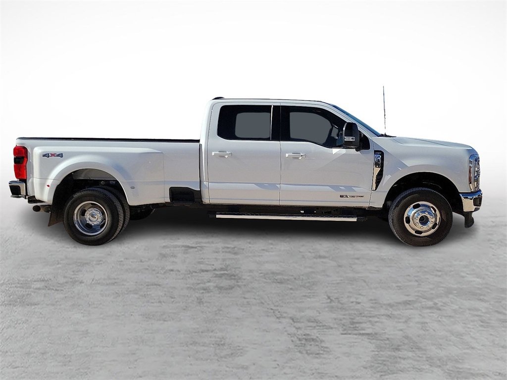 Used 2024 Ford F350 Lariat w/ Camper Package image 12