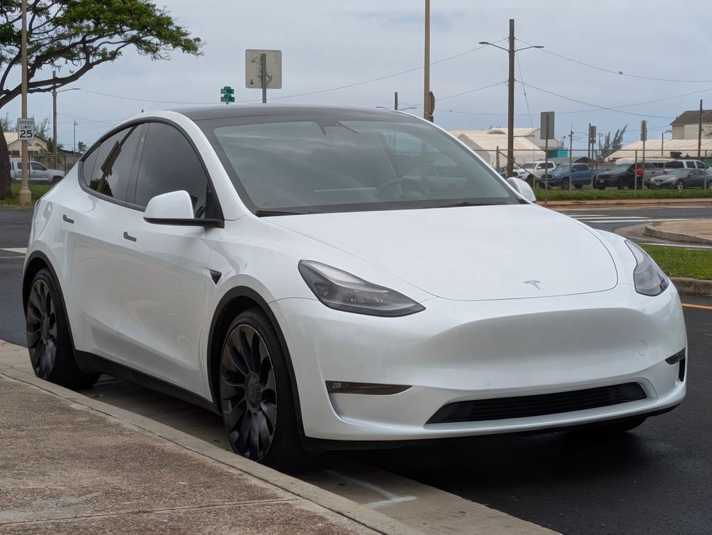 Used 2022 Tesla Model Y Performance image 6