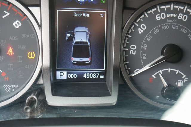 Used 2023 Toyota Tacoma TRD Sport image 19