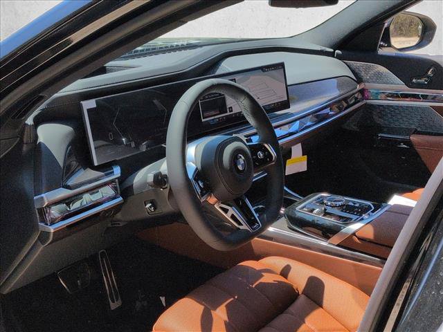 New 2026 BMW 760i xDrive w/ Luxury Rear Seating Package AWD/4WD image 3