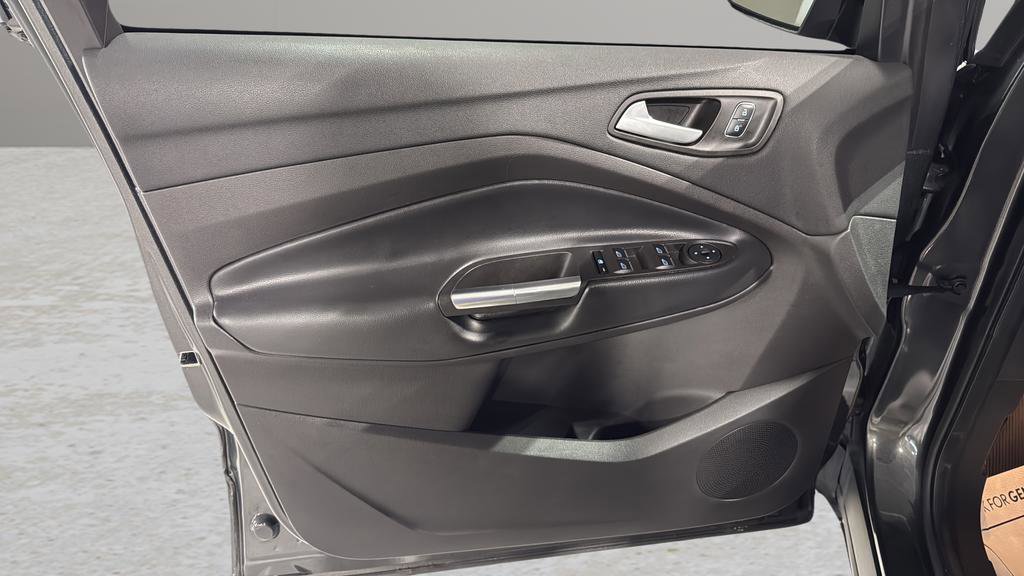 Used 2019 Ford Escape SE AWD/4WD image 10