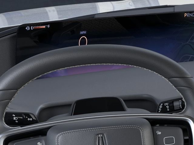 New 2026 Lincoln Navigator L Premier AWD/4WD image 13